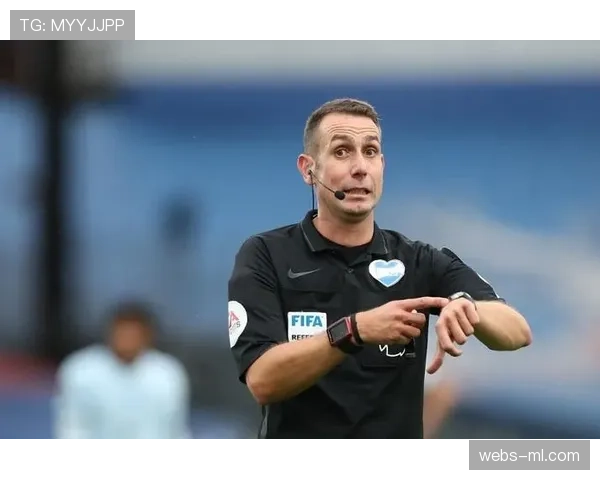 法甲联赛与裁判工会达成协议,下赛季将试行场内麦克风解释判罚规则 法甲联赛与裁判工会达成协议,下赛季将试行场内麦克风解释判罚规则