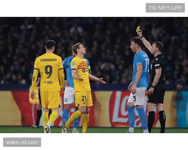 从0-1到3-1:巴萨逆转那不勒斯全记录,莱万多夫斯基诠释老将转换智慧